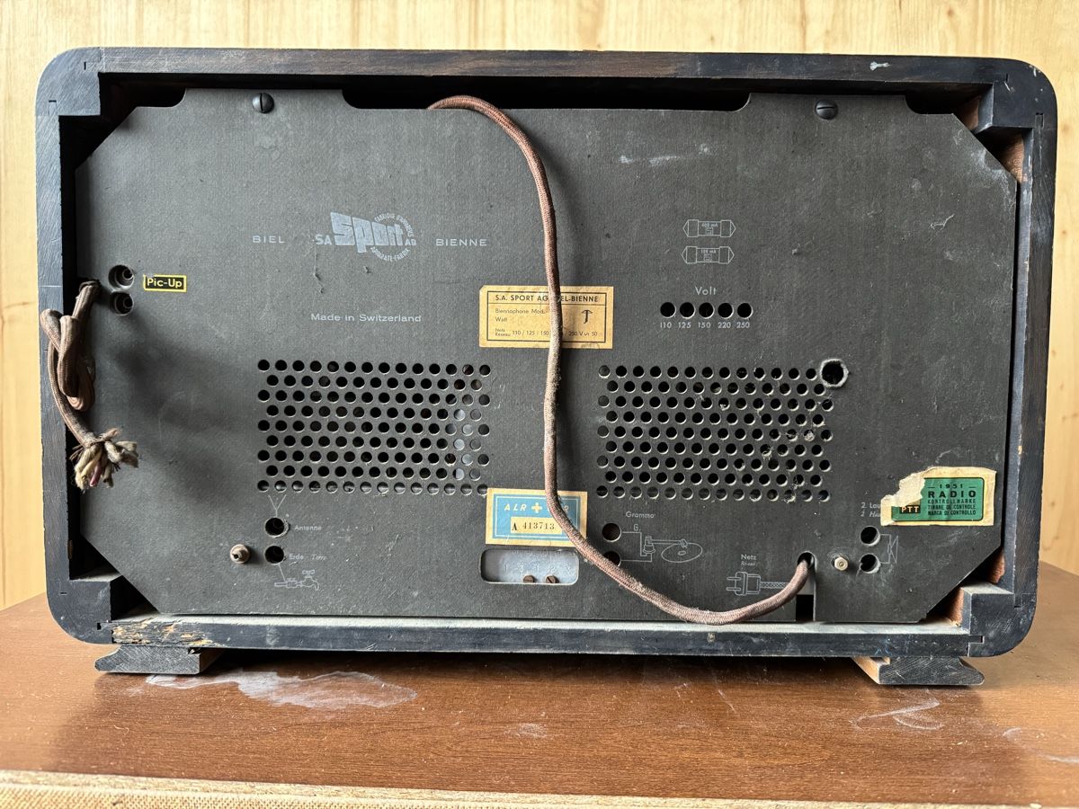Biennophone Radios: Biennophone Radio – Gebraucht aus Reigoldswil von pet_dj8f 3