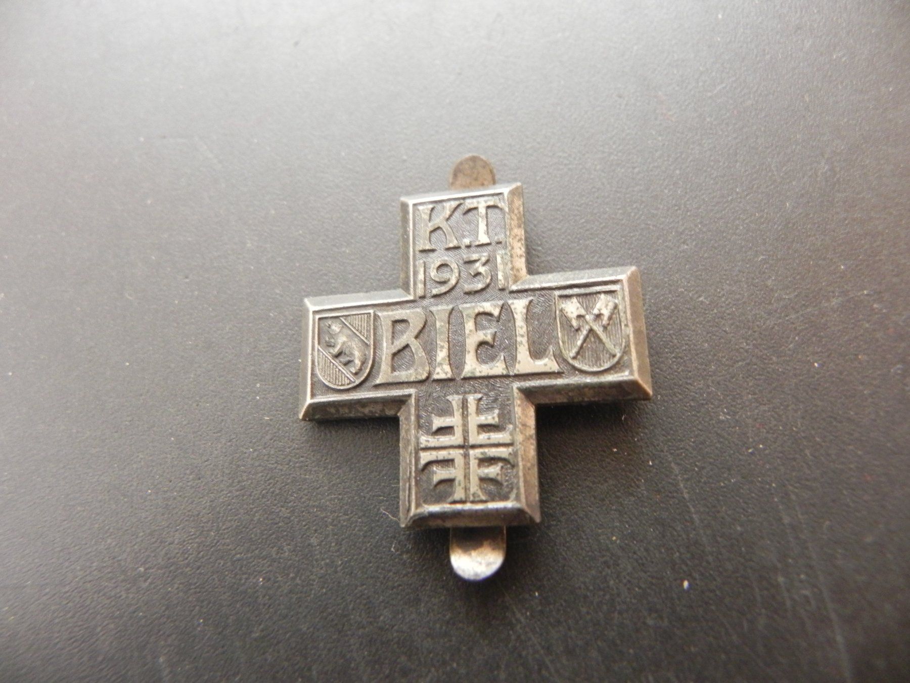 Broches & Aiguilles: Turnkreuz Biel / Bienne 1931 – D'occasion à Biel/Bienne par Gogolozi