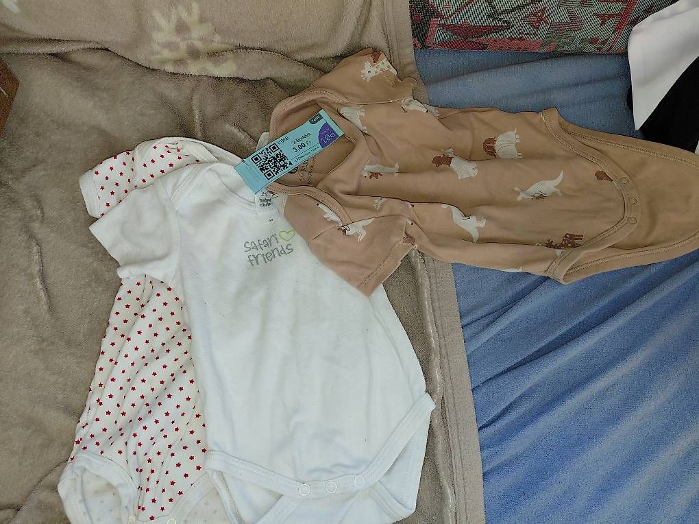 Sous-vêtements: 3 Body gr 74 – D'occasion à Ostermundigen par deb1deb1