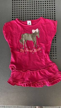 pinkes Tshirt/Röckli Grösse 104