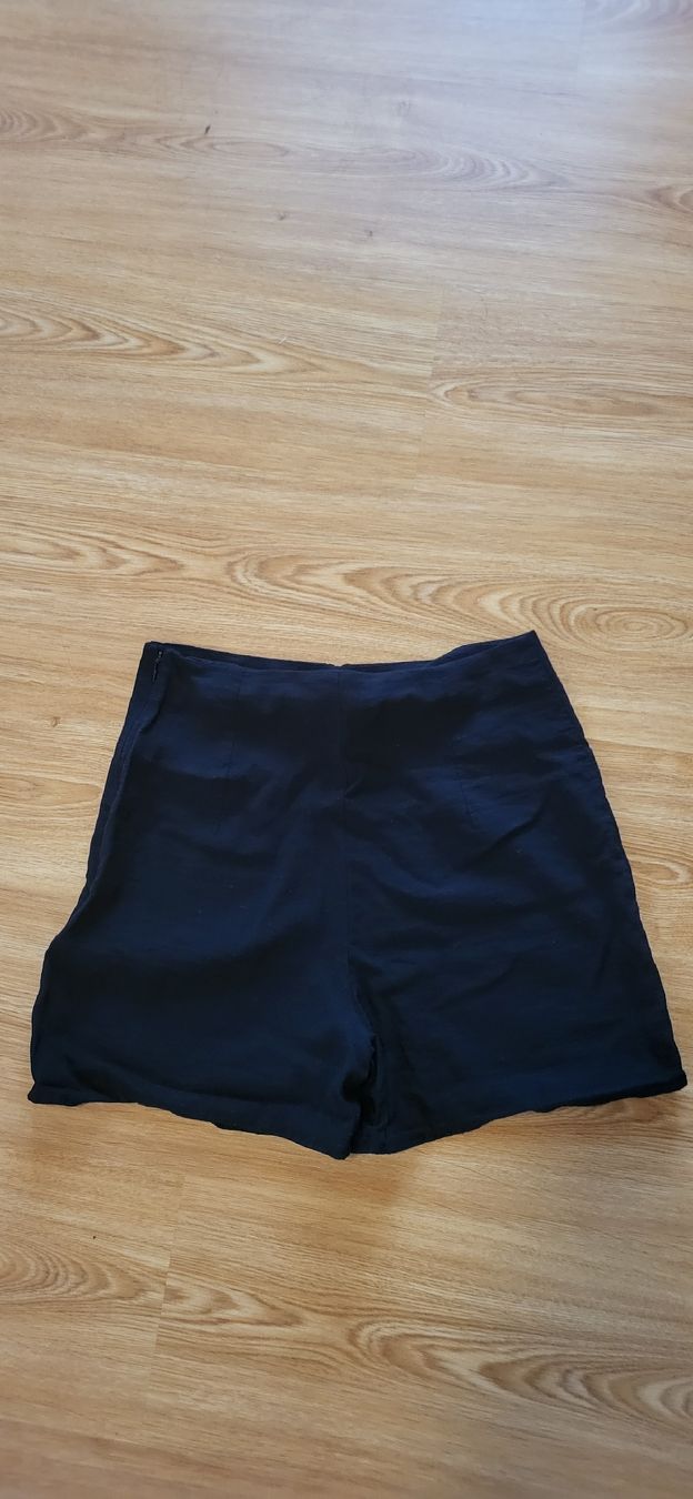 Promod Pantaloni: Skort noir effet croisé – Usato da Montcherand venduto da mam_6ctf 1