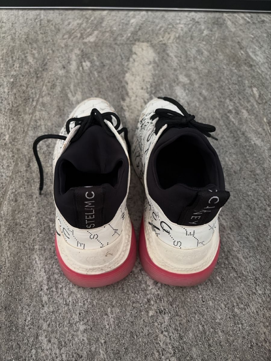 Stella McCartney Scarpe da donna: Sneakers Stella McCartney  – Usato da Davesco-Soragno venduto da Chichijango 2