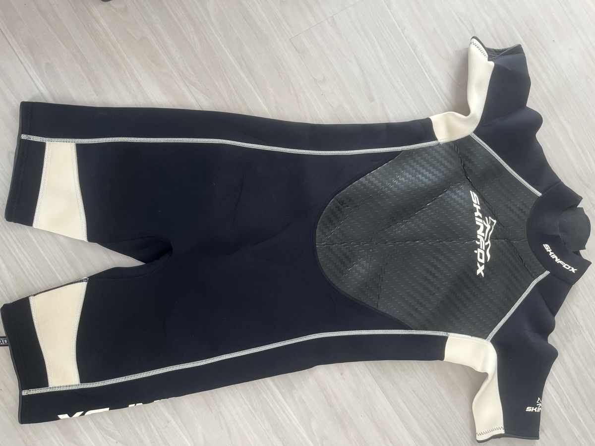 Combinaisons de plongée: Skinfox Neopren Anzug  – D'occasion à Oberwil BL par Nileferd