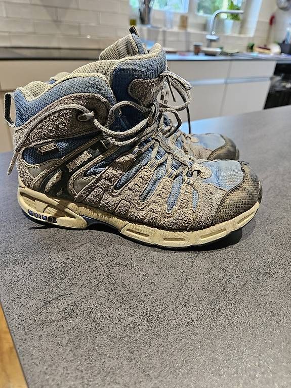 Scarpe per ragazzi: Wanderschuh Meindel Gr 30 – Usato da Henggart venduto da Froschprinzessin 2