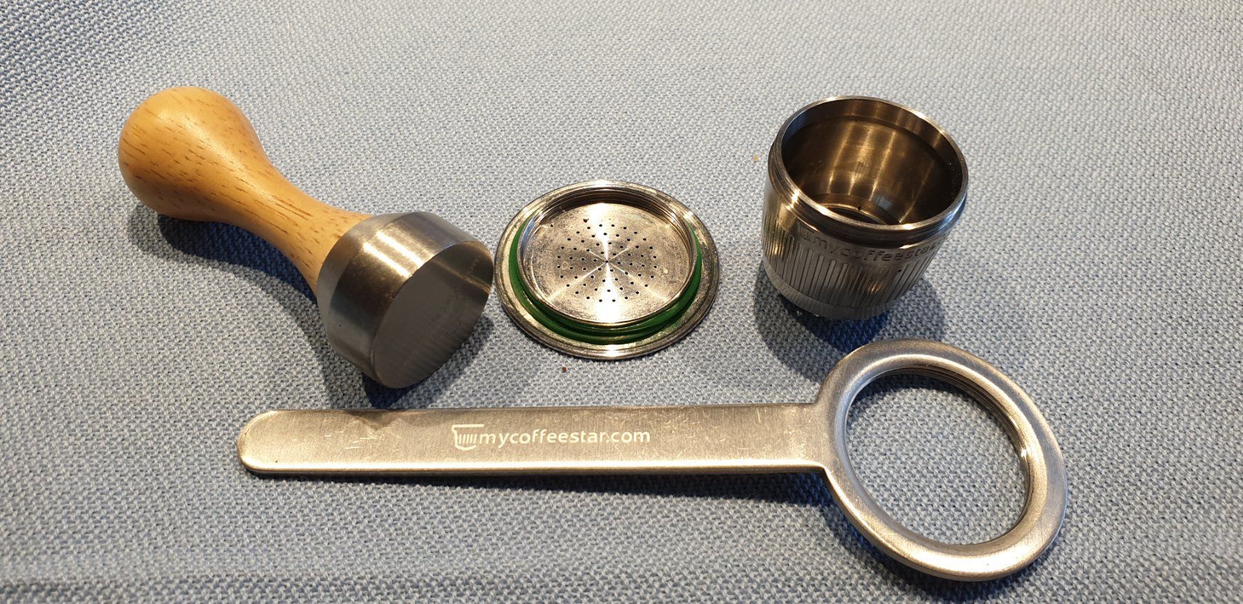 Nespresso Macchine per caffè & Macchine per espresso: Kaffee kapseln nachfüllset – Usato da Gwatt (Thun) venduto da Letzte-Chance-III 2