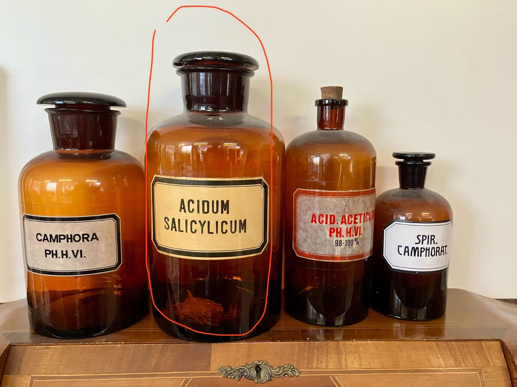 Accessori da laboratorio: Antikes Apotheker-Glas, Durchmesser ca. 17 cm – Usato da Utzenstorf venduto da mrs_peel 2