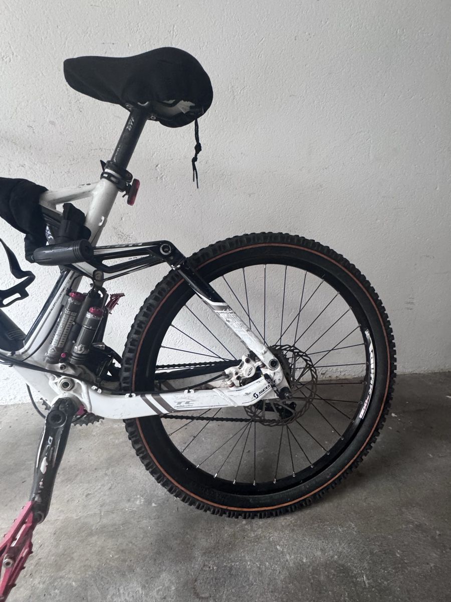 Scott Biciclette: Scott Genius Fully Mountainbike – Usato da Paradiso venduto da Sina433 3