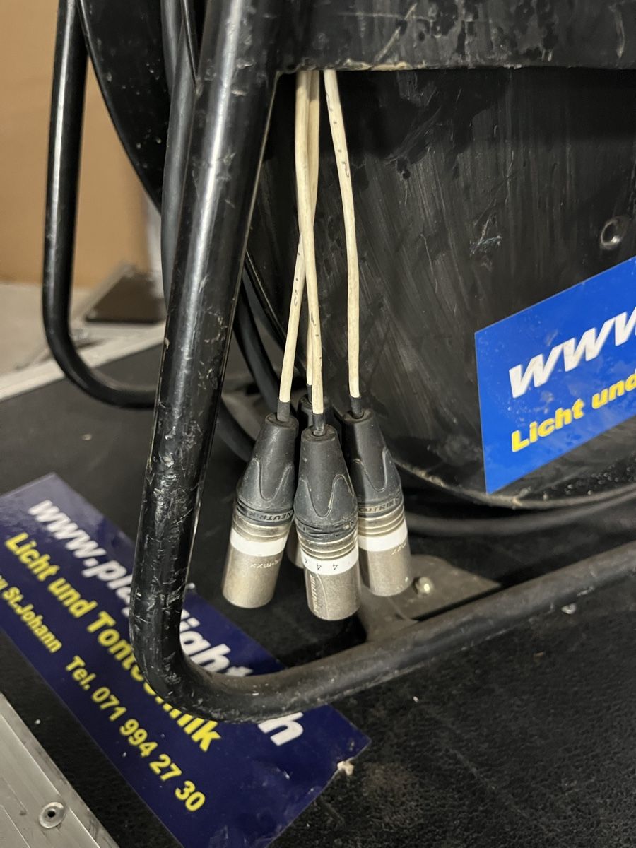 Cavi: XLR Kabel 4 fach – Usato da Nesslau venduto da Pbon 1