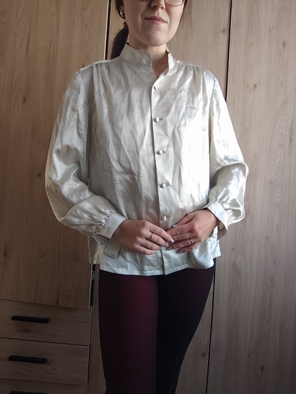 Camicette: Vintage Cream Blouse S-M – Usato da Mägenwil venduto da VintageGirly 1