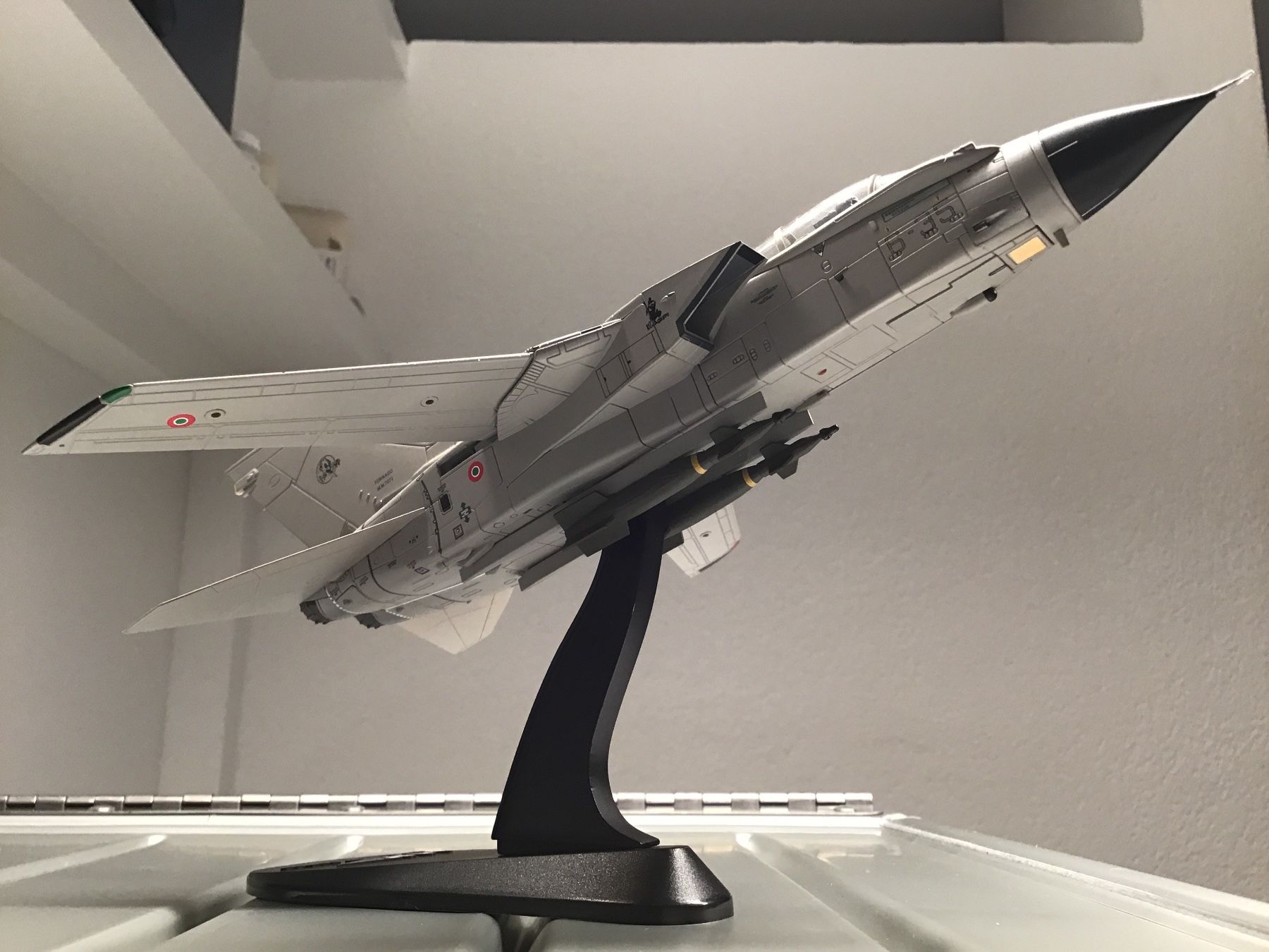 Kit di modellismo & Modellini statici: Tornado IDS Modell im Massstab 1:72 - Metall – Usato da Männedorf venduto da Spezial-Modelle 1