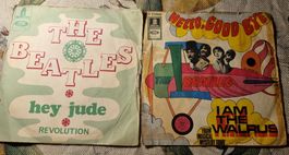 The Beatles 2 singles