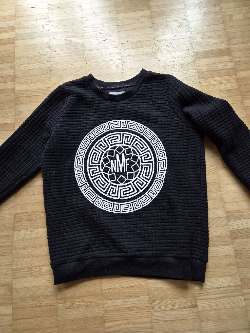 Maglioni & Felpe: Pullover Nümph Modell Alba schwarz Grösse S  – Usato da Jona venduto da ramona024