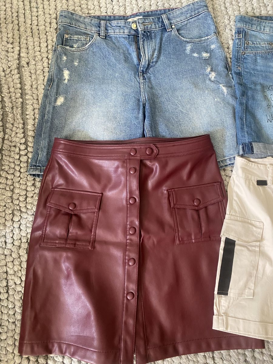 Lotti di vestiti: Kleiderpaket – Usato da zürich venduto da mane02 1