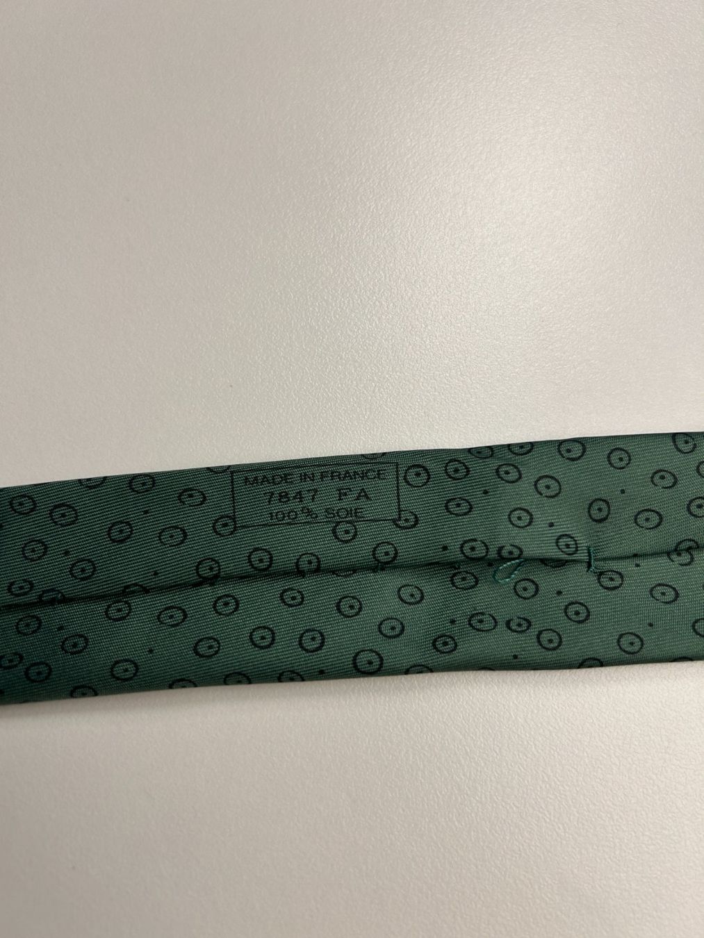 Hermès Cravatte: Hermès Punkte Muster Krawatte – Nuovo (secondo la descrizione) da Bern venduto da kurtikobolt74 3