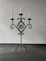 Schöner Kerzenständer aus Eisen für 3 Kerzen, 97 cm