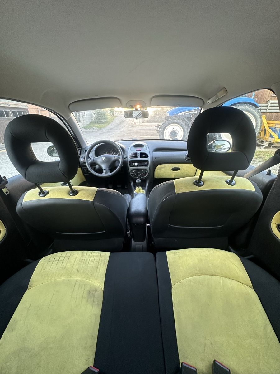 Peugeot Automobili: Peugeot 206 XS – Usato da Zuzwil BE venduto da Stukach 3