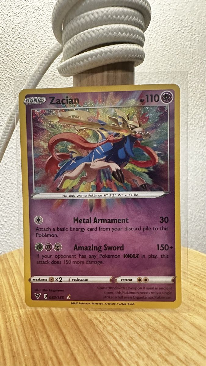 Pokémon Sammelbilder & Trading cards: POKÉMON / Zacian Amazing rare – Gebraucht aus Herzogenbuchsee von