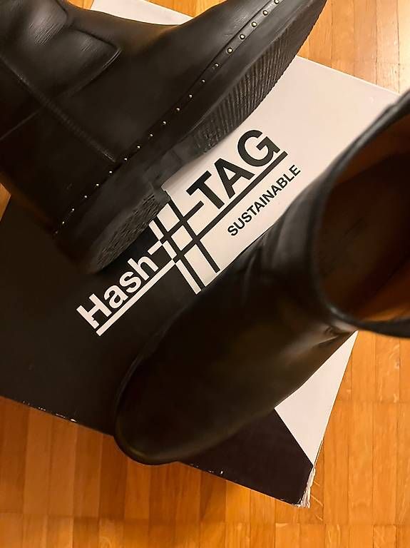 Damenschuhe: Vendo stivaletti neri pelle – Gebraucht aus Jona von sen_vd8v 3