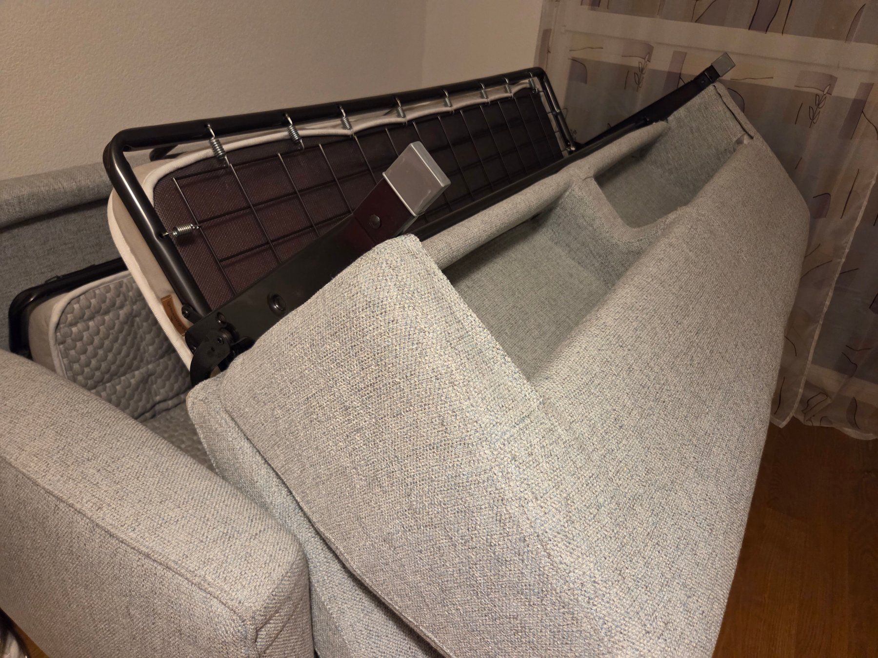 Letti: Bettsofa mit Matratze – Nuovo (secondo la descrizione) da Giswil venduto da Pingu109 3