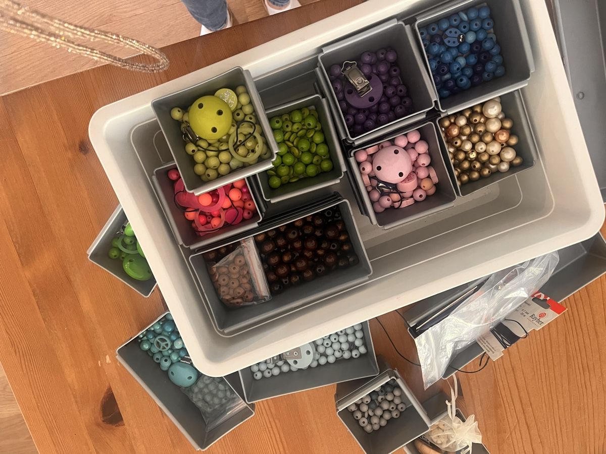 Kit bricolage: Nuggikettenmaterial – Usato da Worblaufen venduto da TamiNani