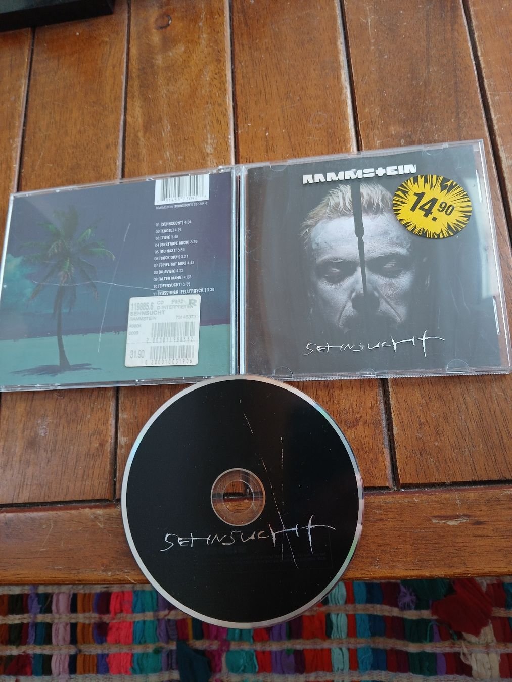 CD: rammstein - sehnsucht – Usato da St-Cergue venduto da VeganWarrior
