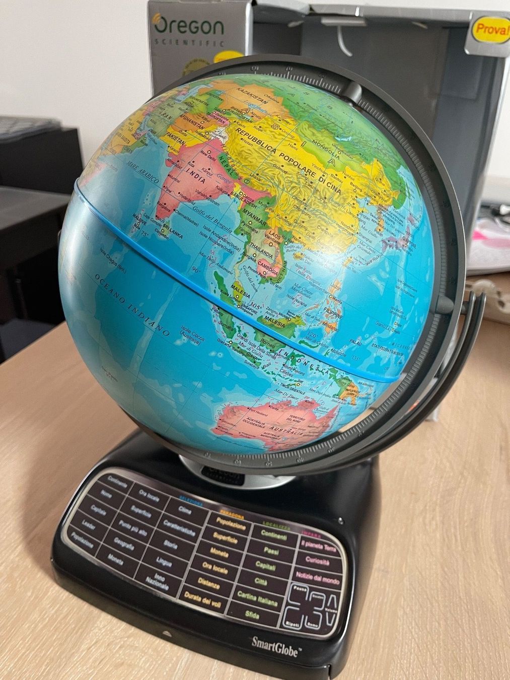 Sonstige Dekorationen & Accessoires: Smart Globe Oregon Scientific – Gebraucht aus Commugny von j1976