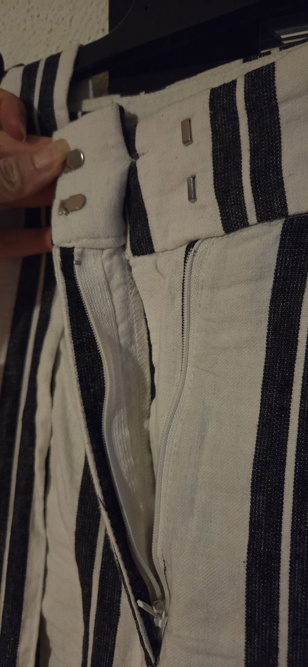 H&M Pantaloni: Leinenhose mit Gurt Paperbag Pants 38 – Usato da Horgen venduto da aiac0 1