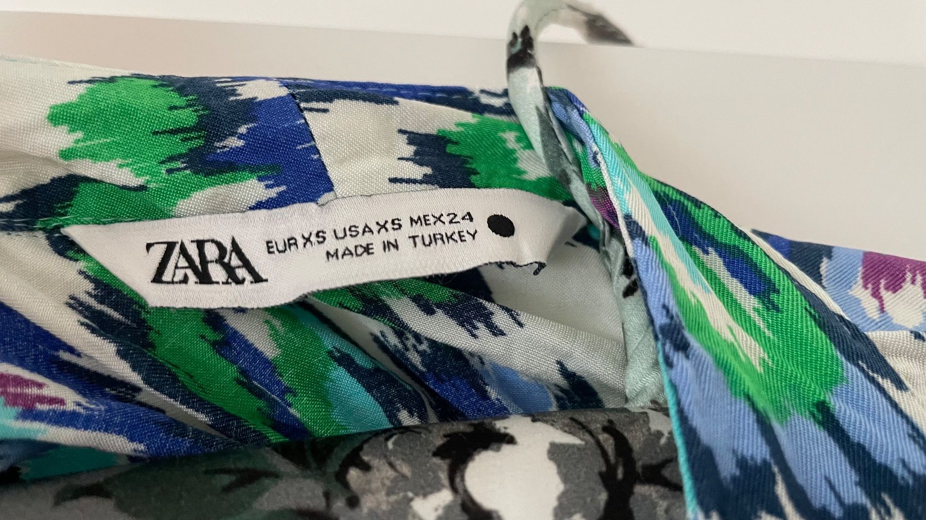 Robes: Zara robe kimono – D'occasion à Satigny par Pauline_1987 4