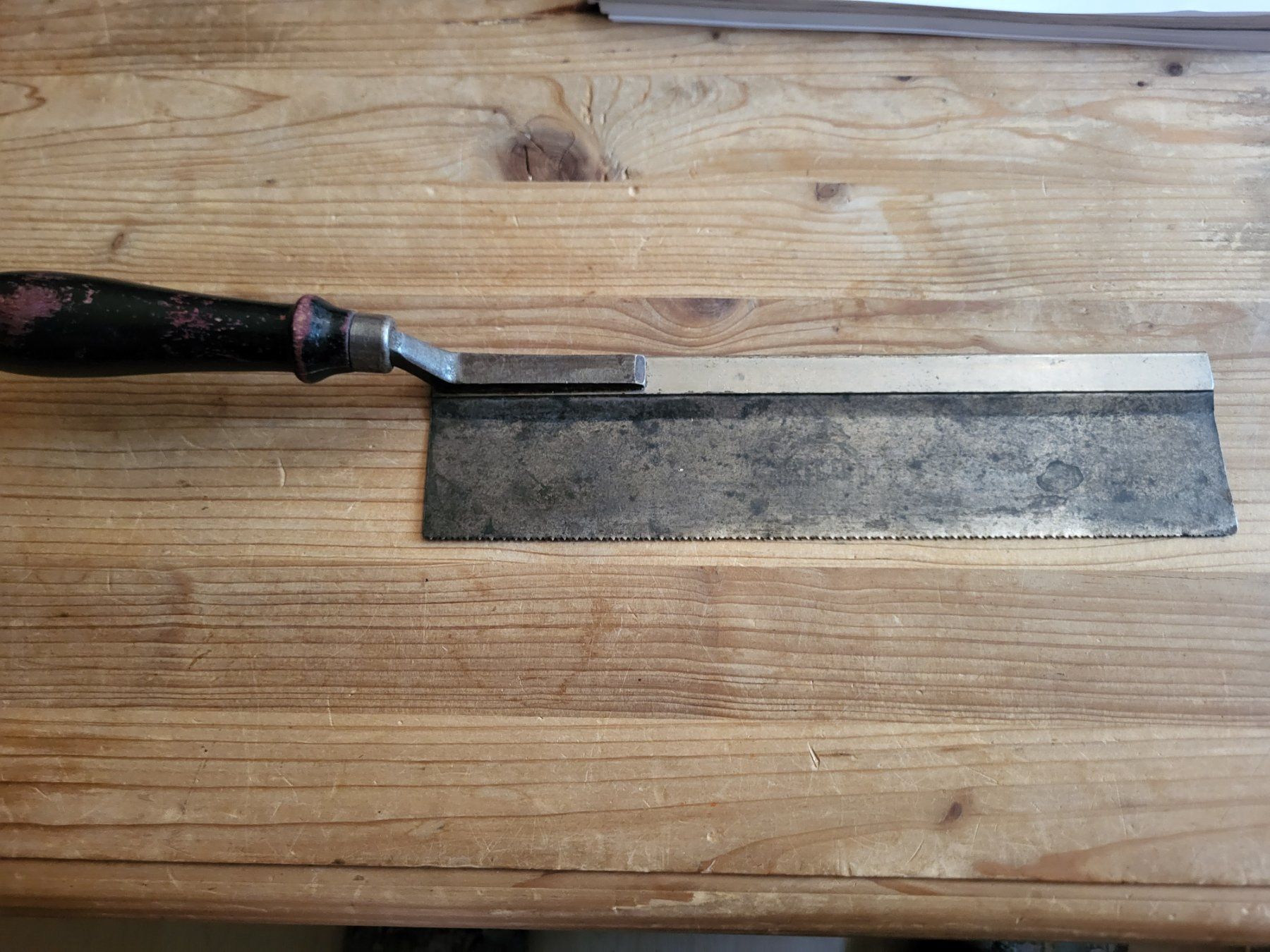 Seghe: Antike Handsäge mit Holzgriff – Usato da Guggisberg venduto da Aegertenlehn