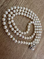 Vintage Perlenkette mit 750 Goldverschluss