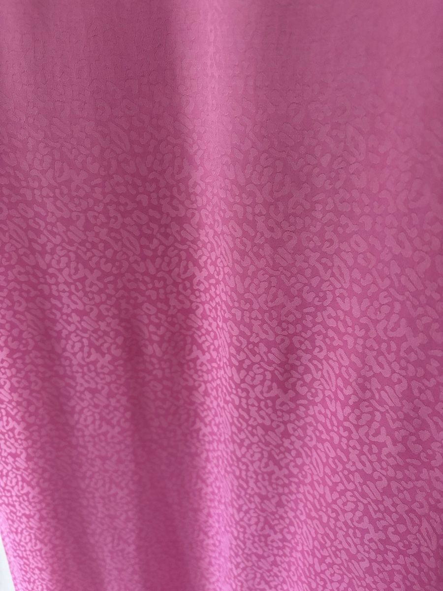 Kleider: Robe rose Sisterhood by Wolinski – Gebraucht aus Vésenaz von dri_rc9f 2