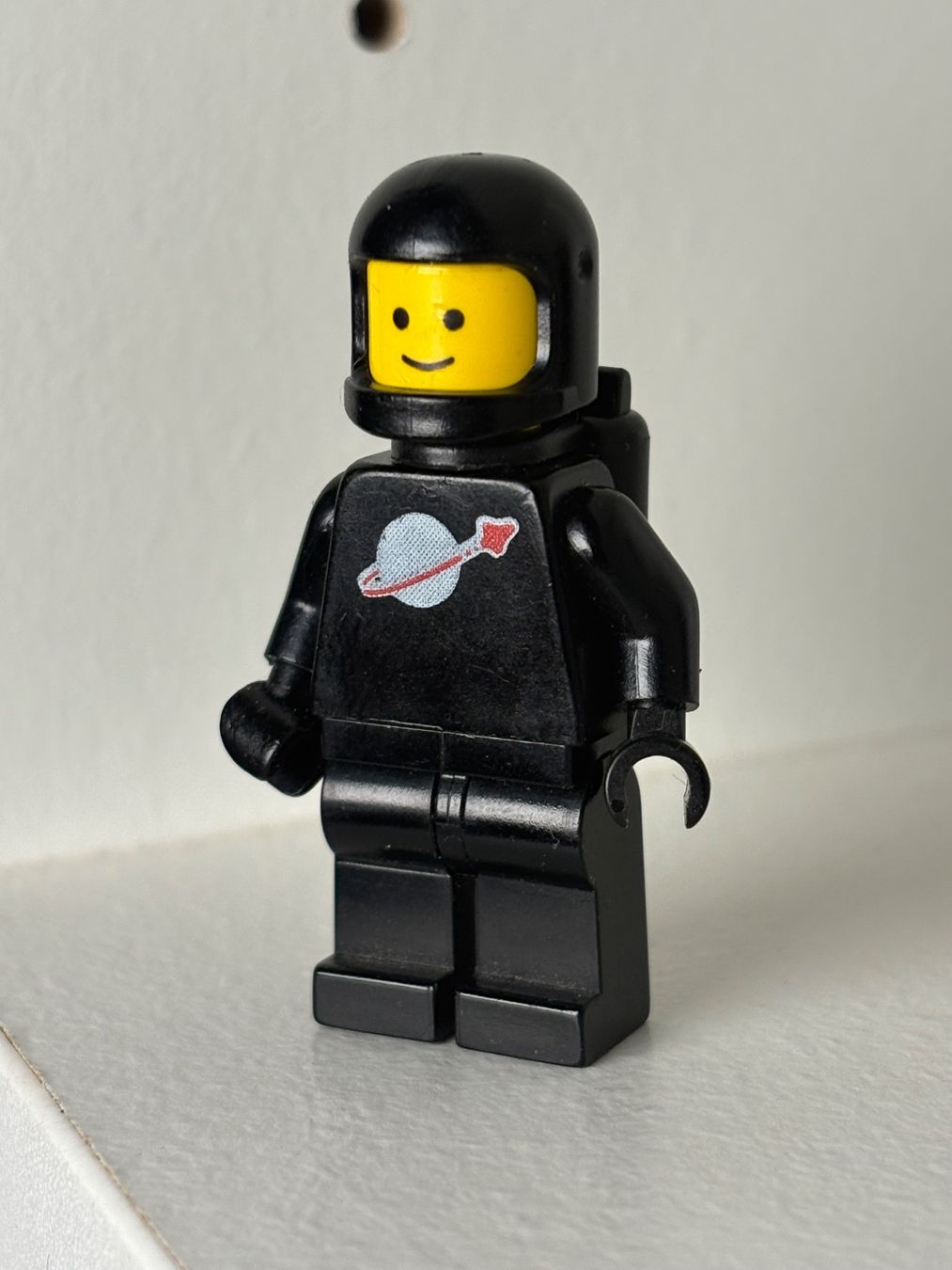 Lego Baukästen: Lego figurine Space System Black Astronaut Figur – Gebraucht aus Fully von fre_58gk