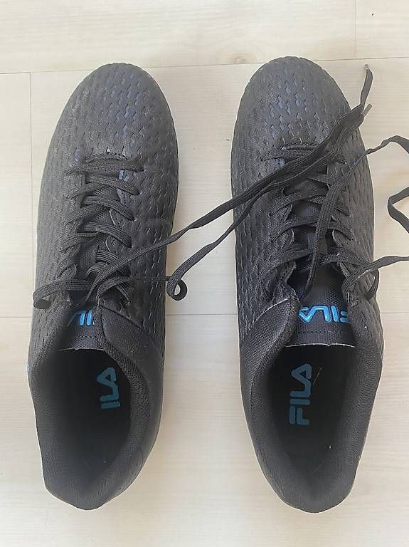 Fila Scarpe da uomo: Fussball Schuhe Gr. 43 – Usato da Hedingen venduto da romanleuthard
