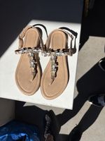 Sandali donna color oro con pietre nuovo