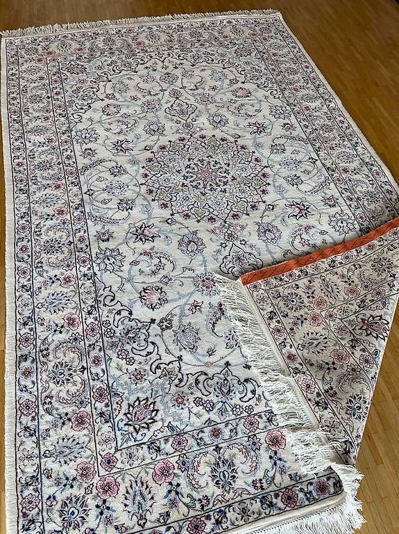 Nain Teppiche: Neuer authentischer Perser teppich mit Seide Nain – Neu (gemäss Beschreibung) aus Bülach von S.Khansari 2