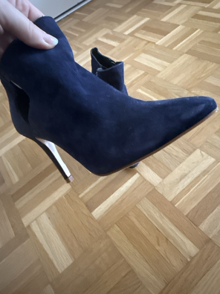 Zara Scarpe da donna: Zara Basic Stiefeletten blau Wildleder Grösse 37 – Usato da Dübendorf venduto da B.Lucia 2
