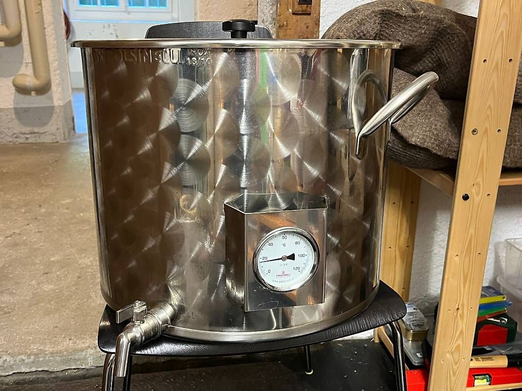 Tutte le macchine: Komplettes Bierbrau Set – Usato da Bern venduto da mel_mjr5