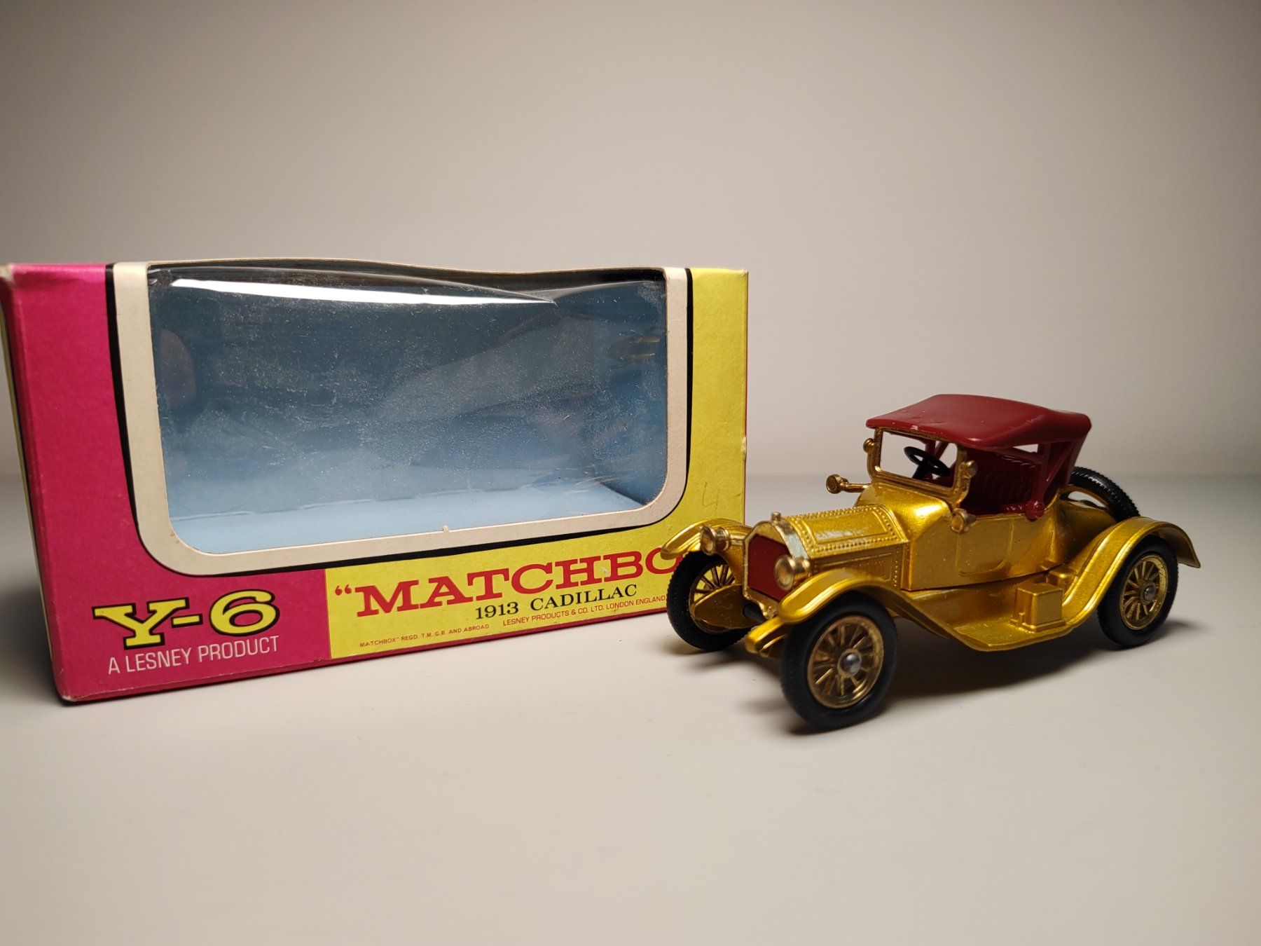 Matchbox Modellini d'auto: Matchbox Y-6 1913 Cadillac – Usato da Bachenbülach venduto da R.Mall