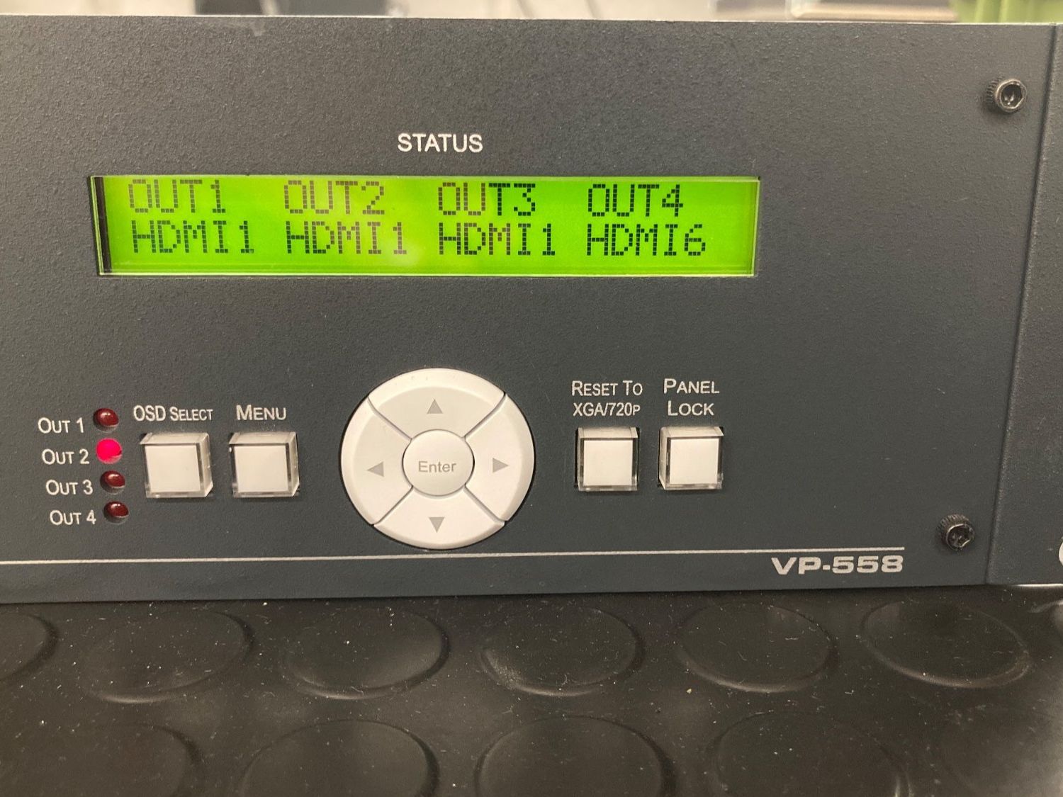 Console di mixaggio: Kramer VP-558 - Presentation Router/Scaler HDBasedT – Usato da Widnau venduto da VinylDeal 2
