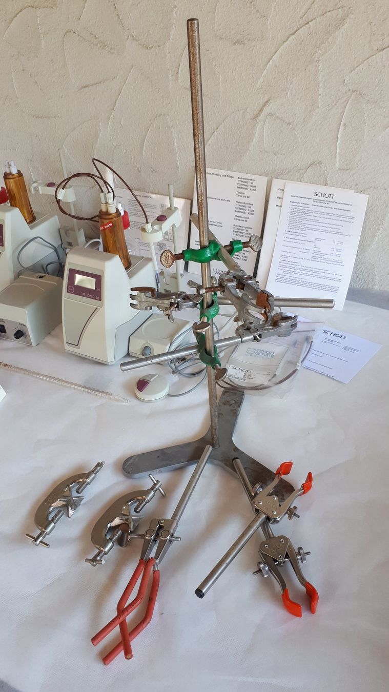 Toutes les machines: Laborgeräteset mit Zubehör – D'occasion à Madiswil par 20gls 4