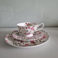Kaffeegedeck Rosendekor 3-teilig Porzellan gut erhalten