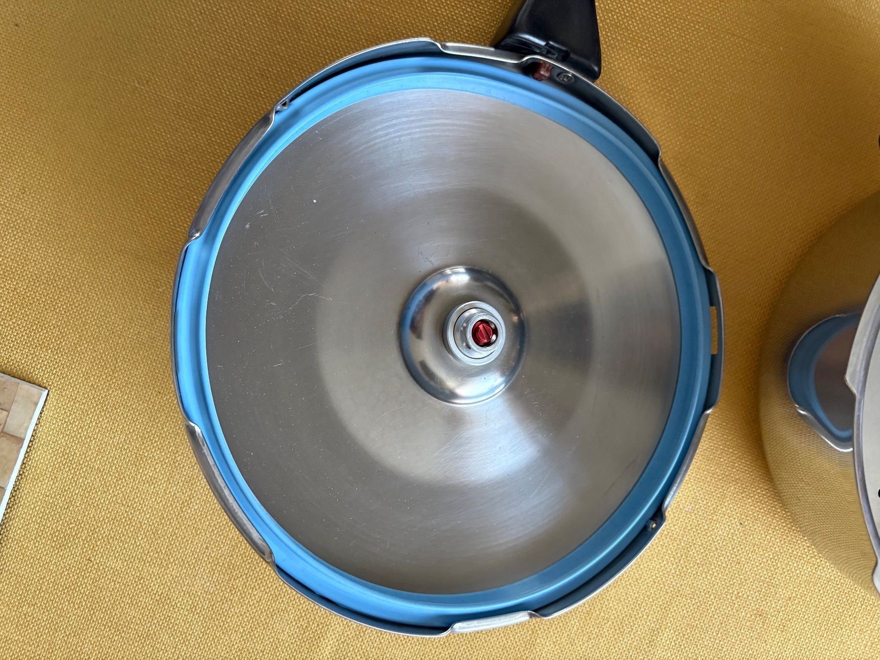Kuhn Padelle: 3.5Lt-Dampfkochtopf Duromatic Kuhn Rikon – Usato da Oberweningen venduto da Gerini 3