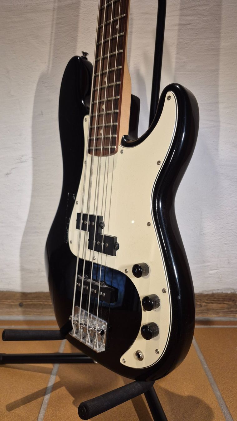 Cort Strumenti musicali: E-Bass Cort – Usato da Winterthur venduto da NorrSydGuitars 8