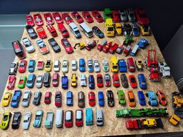 Konvolut Spielzeugautos