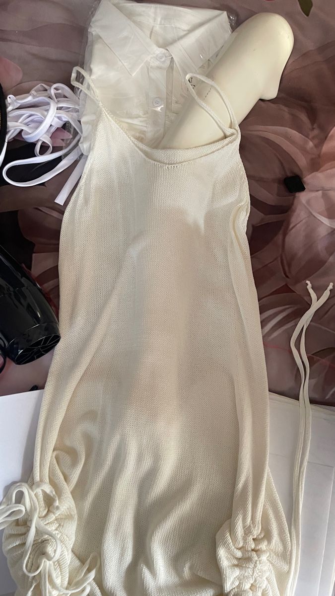 Robes: Oberteil/Kleid Gr. XL neu – Neuf (Voir description) à Trimbach par Alessia75 2