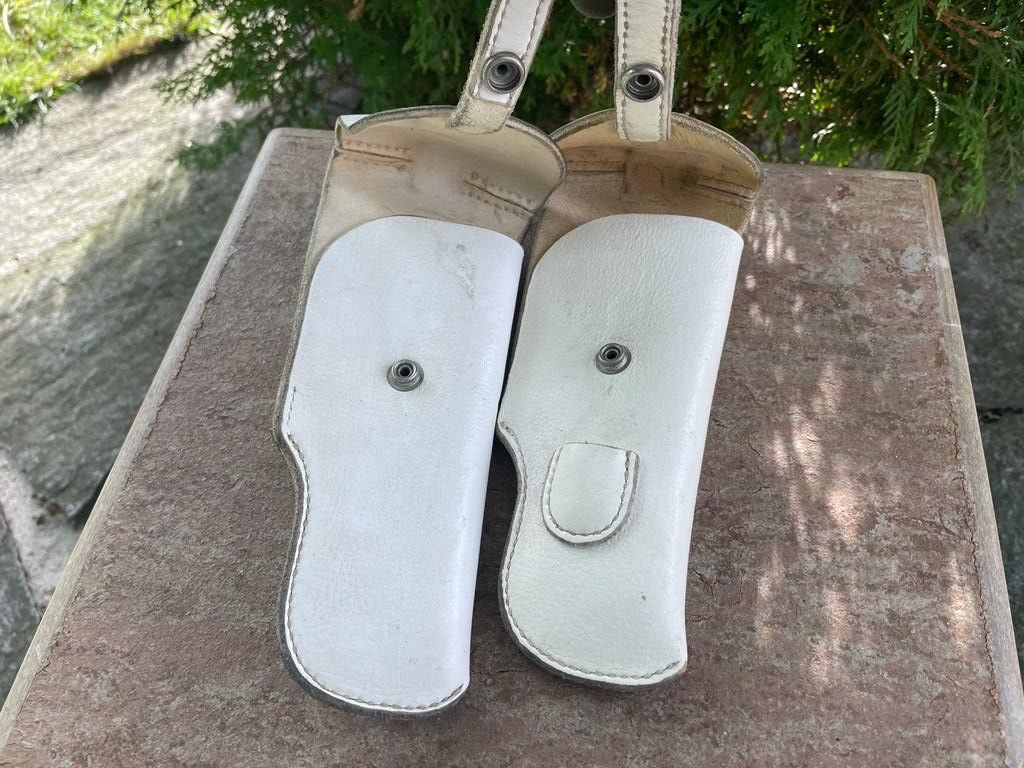 Tiro a segno: 2 originale Pistolenholster Militärpolizei / Heerespolizei – Usato da Feldbach venduto da Olive1 7
