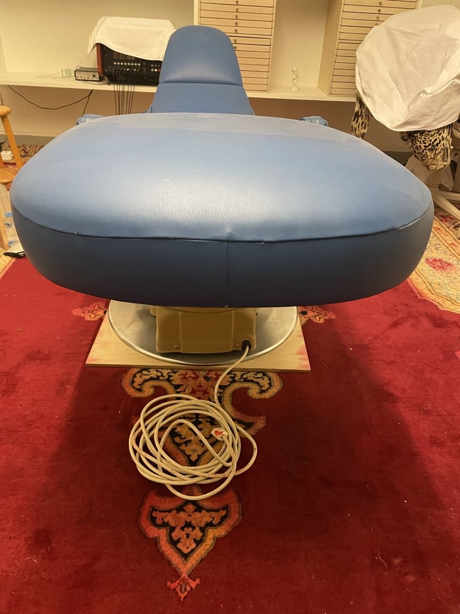Fauteuils de soin: Behandlungsstuhl – D'occasion à Hünenberg par Rimaruem 4