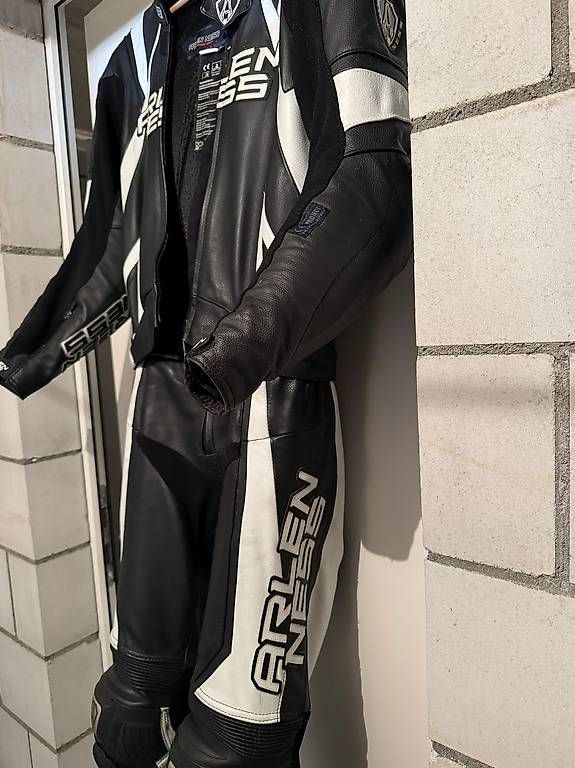 Completi: Motorrad Kombi Arlen Ness – Usato da Schwarzenburg venduto da Nic_F 1