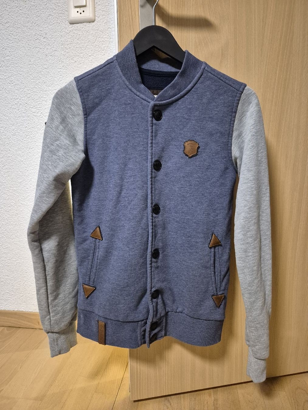 Naketano Giacche: Naketano College Jacke Gr. XS – Usato da Seuzach venduto da Xauberai
