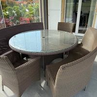 Table dextérieur ronde